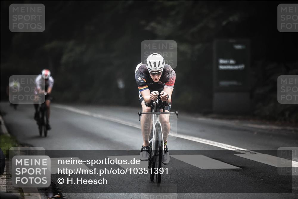 13.09.2026 - Stadtparktriathlon H.Heesch http://msf.ph/oto/10351391 13.09.2026 09:25:17 Radfahren 126, 134, 145 meine-sportfotos.de