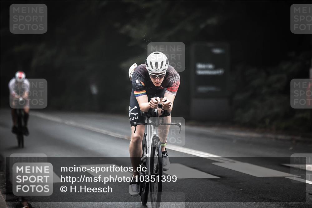 13.09.2026 - Stadtparktriathlon H.Heesch http://msf.ph/oto/10351399 13.09.2026 09:25:17 Radfahren 126, 134, 145 meine-sportfotos.de