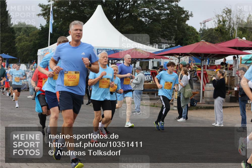 13.09.2026 - Kiel Lauf Andreas Tolksdorf http://msf.ph/oto/10351411 13.09.2026 09:55:57 Kiellinie 3566, 1, 35, 1675, 11662, 1727, 1793 meine-sportfotos.de