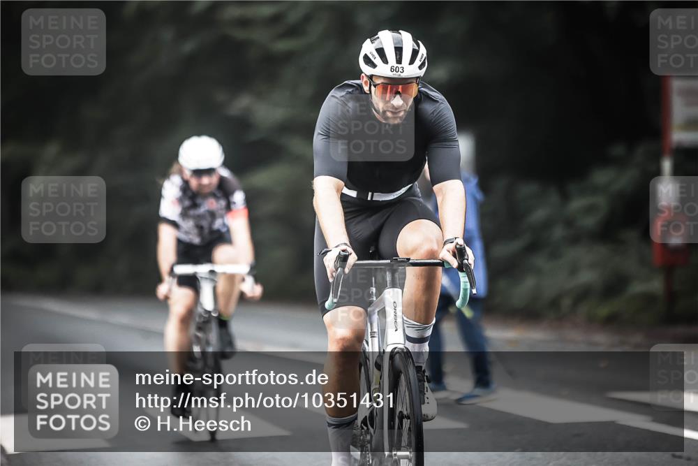 13.09.2026 - Stadtparktriathlon H.Heesch http://msf.ph/oto/10351431 13.09.2026 11:05:11 Radfahren 488, 508, 528, 603, 619, 655, 702 meine-sportfotos.de