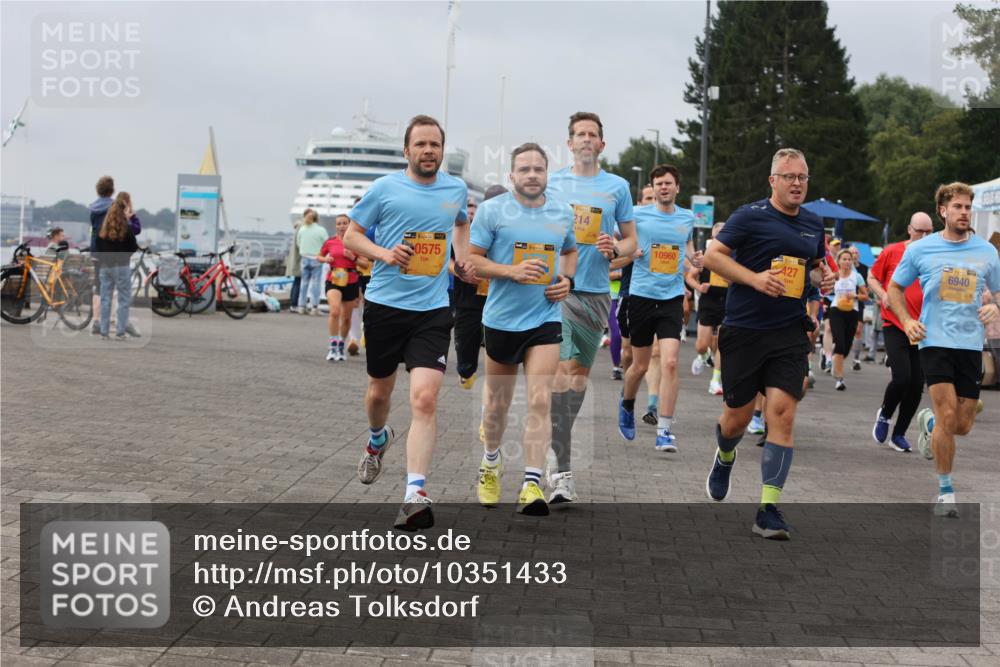 13.09.2026 - Kiel Lauf Andreas Tolksdorf http://msf.ph/oto/10351433 13.09.2026 09:56:00 Kiellinie 38, 0575, 38, 214, 6940, 10960, 427 meine-sportfotos.de