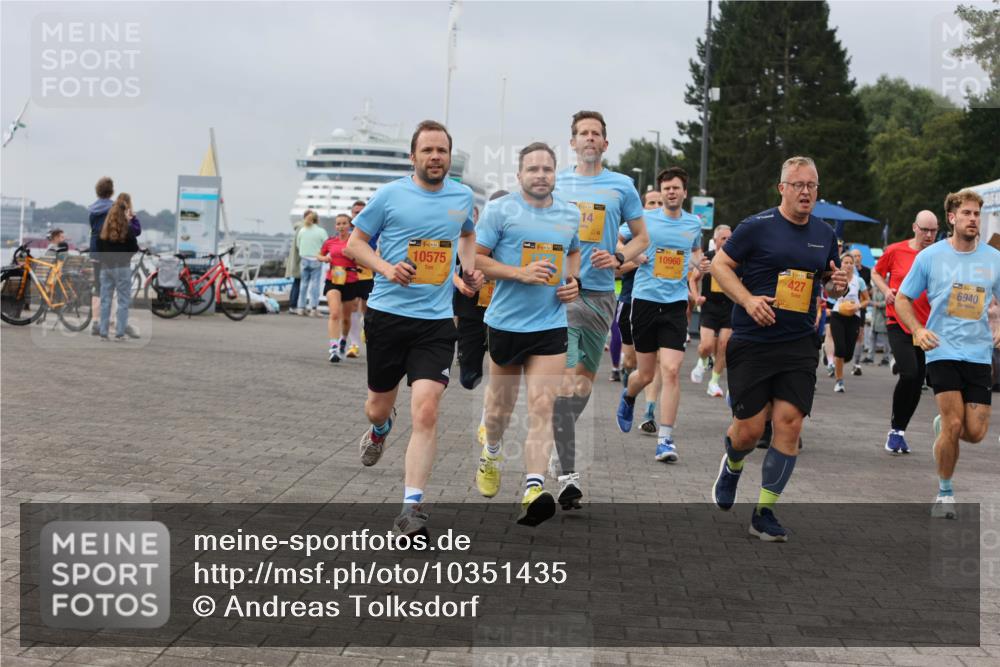 13.09.2026 - Kiel Lauf Andreas Tolksdorf http://msf.ph/oto/10351435 13.09.2026 09:56:00 Kiellinie 10575 meine-sportfotos.de