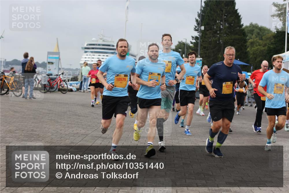 13.09.2026 - Kiel Lauf Andreas Tolksdorf http://msf.ph/oto/10351440 13.09.2026 09:56:00 Kiellinie 38, 10575, 10960, 427, 6940 meine-sportfotos.de