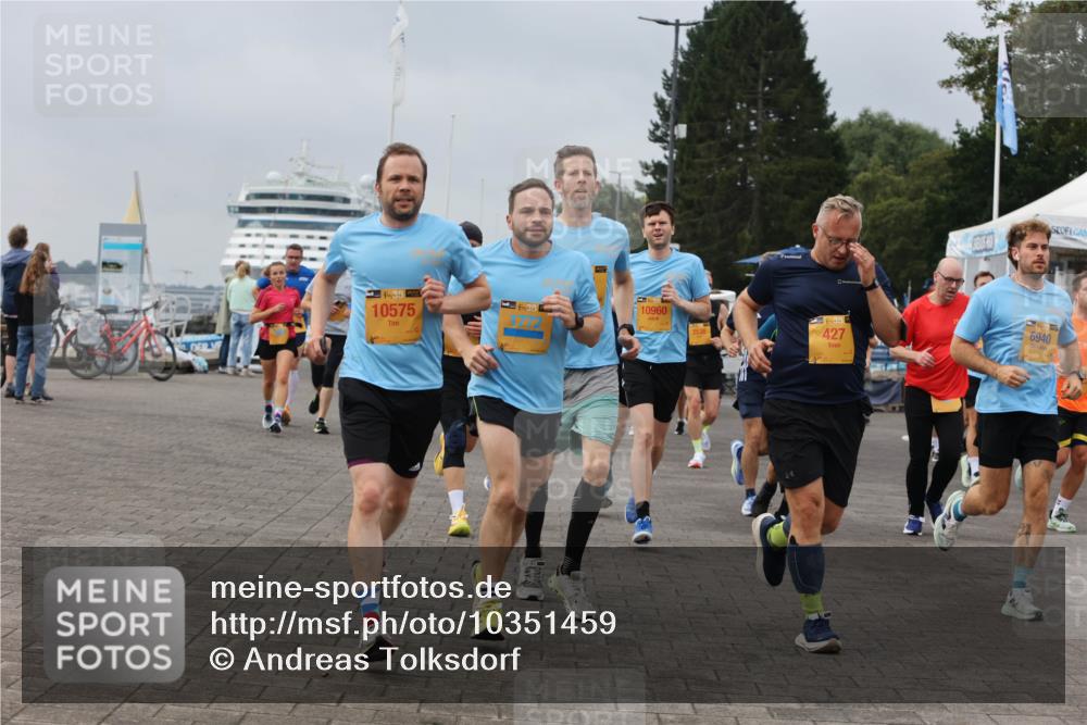 13.09.2026 - Kiel Lauf Andreas Tolksdorf http://msf.ph/oto/10351459 13.09.2026 09:56:01 Kiellinie 10575, 1, 39, 10960, 39, 39, 427, 6940 meine-sportfotos.de