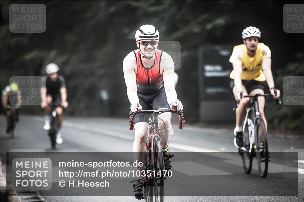 13.09.2026 - Stadtparktriathlon H.Heesch http://msf.ph/oto/10351470 13.09.2026 11:05:18 Radfahren 483, 508, 560, 595, 597, 598, 702 meine-sportfotos.de