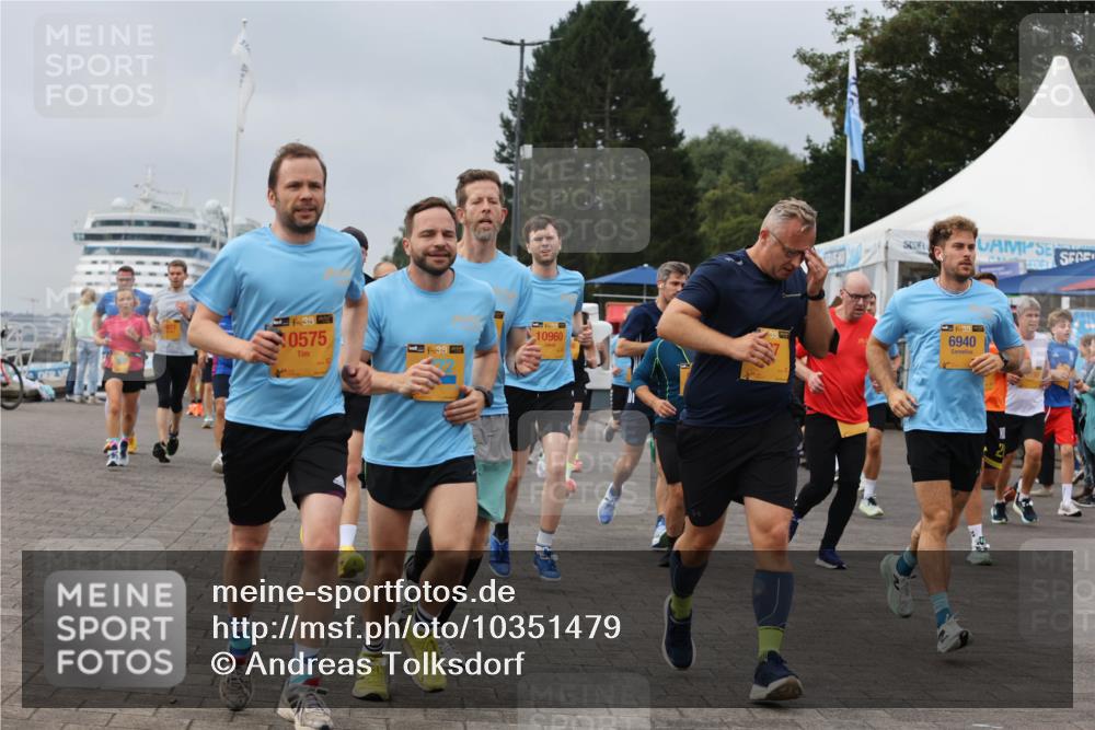 13.09.2026 - Kiel Lauf Andreas Tolksdorf http://msf.ph/oto/10351479 13.09.2026 09:56:01 Kiellinie 1, 38, 0575, 38, 10960, 6940, 2 meine-sportfotos.de