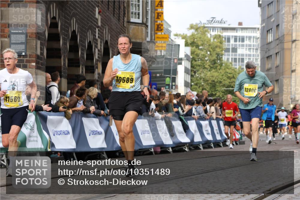 13.09.2026 - 21. swb-Marathon Bremen Strokosch-Dieckow http://msf.ph/oto/10351489 13.09.2026 10:54:54 Ziel 10067, 10146, 10410, 10608, 10631, 10704, 10765, 10884, 11039, 11040, 11174, 11389, 11593, 11874, 12038, 12265, 12328, 12467, 12519, 13526, 10555, 10646, 11001, 11620, 11860, 11889, 11908, 11976, 12313 meine-sportfotos.de