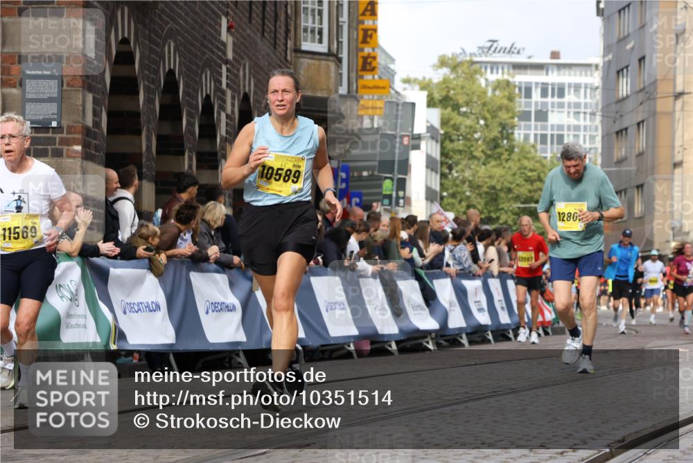 13.09.2026 - 21. swb-Marathon Bremen Strokosch-Dieckow http://msf.ph/oto/10351514 13.09.2026 10:54:54 Ziel 10067, 10146, 10410, 10608, 10631, 10704, 10765, 10884, 11039, 11040, 11174, 11389, 11593, 11874, 12038, 12265, 12328, 12467, 12519, 13526, 10555, 10646, 11001, 11620, 11860, 11889, 11908, 11976, 12313 meine-sportfotos.de