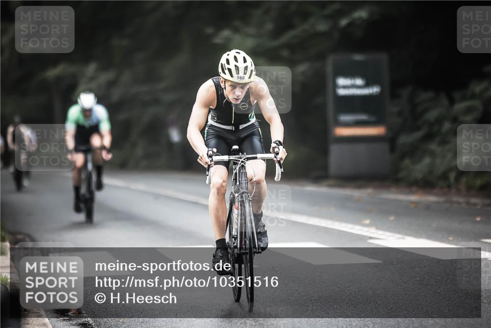13.09.2026 - Stadtparktriathlon H.Heesch http://msf.ph/oto/10351516 13.09.2026 11:05:22 Radfahren 361, 483, 523, 560, 595, 597, 598, 702 meine-sportfotos.de