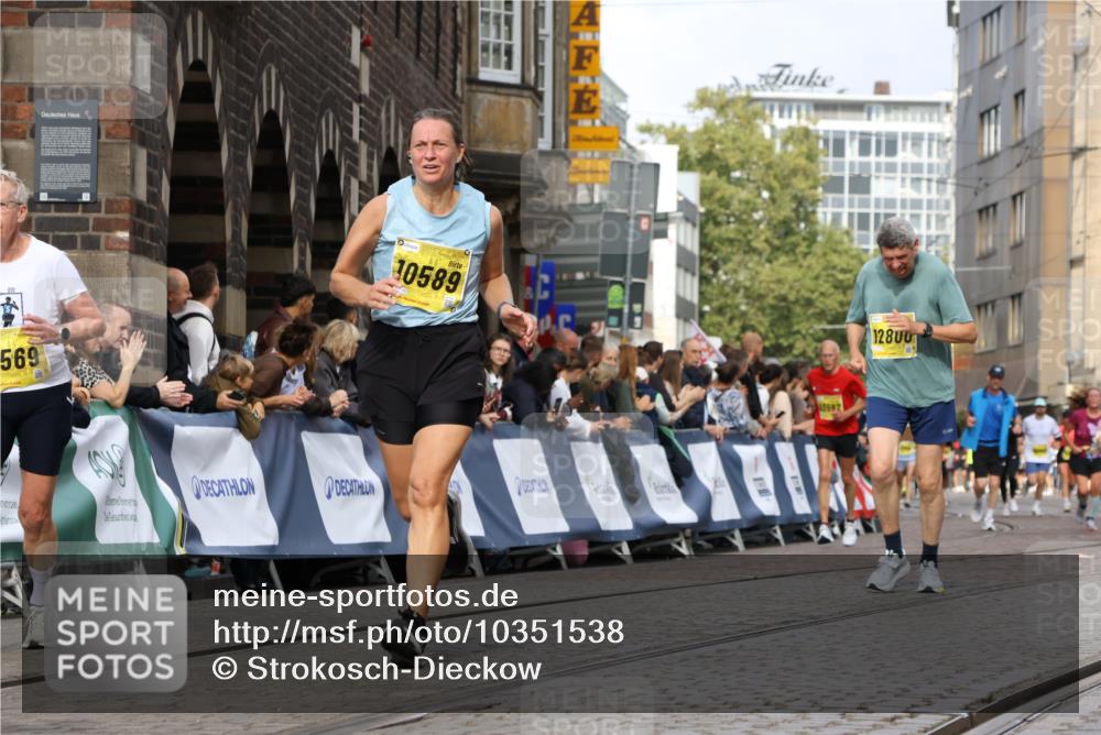 13.09.2026 - 21. swb-Marathon Bremen Strokosch-Dieckow http://msf.ph/oto/10351538 13.09.2026 10:54:54 Ziel 10067, 10146, 10410, 10608, 10631, 10704, 10765, 10884, 11039, 11040, 11174, 11389, 11593, 11874, 12038, 12265, 12328, 12467, 12519, 13526, 10555, 10646, 11001, 11620, 11860, 11889, 11908, 11976, 12313 meine-sportfotos.de