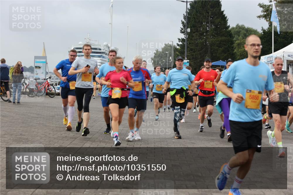 13.09.2026 - Kiel Lauf Andreas Tolksdorf http://msf.ph/oto/10351550 13.09.2026 09:56:03 Kiellinie 7379, 4877, 1481, 6645, 6033, 2538, 5850 meine-sportfotos.de