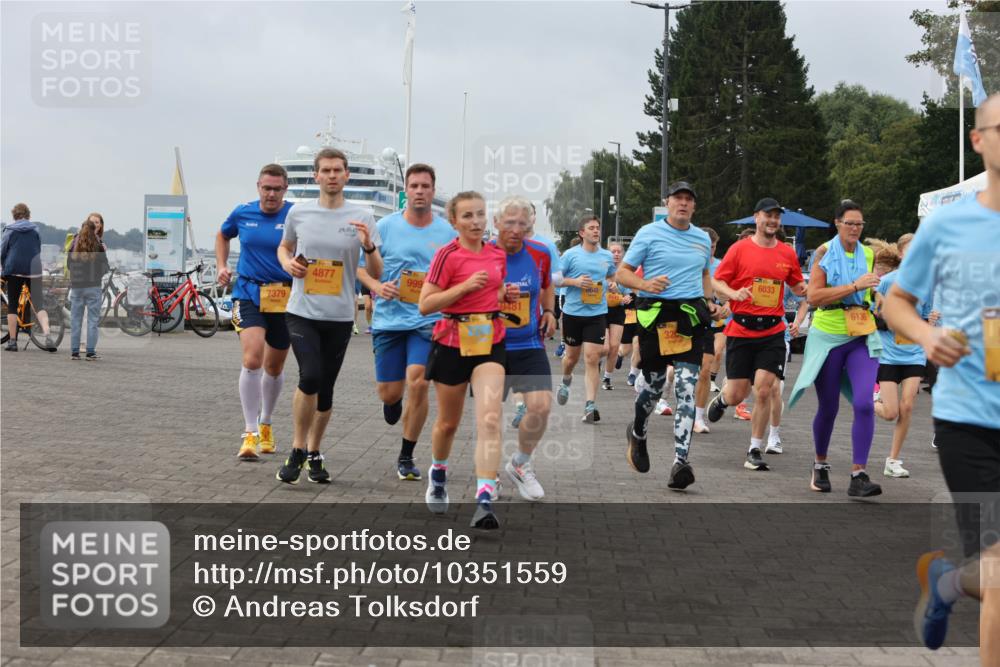 13.09.2026 - Kiel Lauf Andreas Tolksdorf http://msf.ph/oto/10351559 13.09.2026 09:56:04 Kiellinie 4877, 999, 7379, 9481, 6033, 6136 meine-sportfotos.de