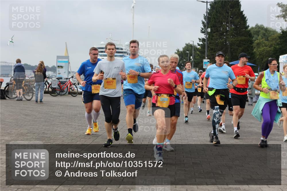 13.09.2026 - Kiel Lauf Andreas Tolksdorf http://msf.ph/oto/10351572 13.09.2026 09:56:04 Kiellinie 7379, 4877, 9993, 6033, 6645, 6136 meine-sportfotos.de