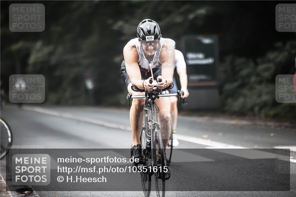 13.09.2026 - Stadtparktriathlon H.Heesch http://msf.ph/oto/10351615 13.09.2026 11:05:30 Radfahren 361, 523, 554, 635, 644 meine-sportfotos.de