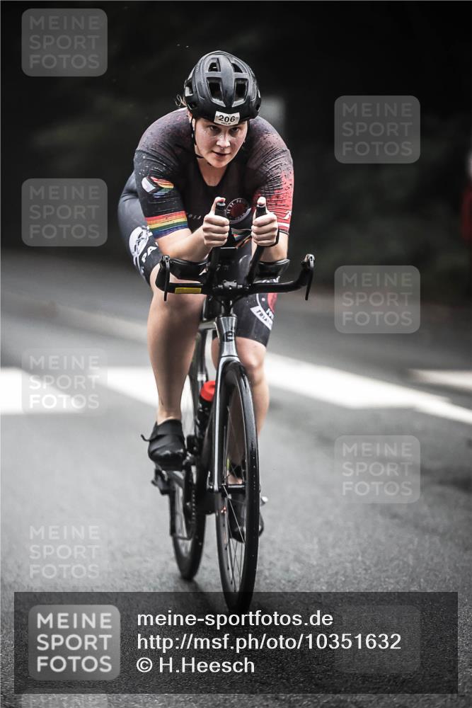 13.09.2026 - Stadtparktriathlon H.Heesch http://msf.ph/oto/10351632 13.09.2026 09:25:53 Radfahren 86, 144, 199, 206 meine-sportfotos.de