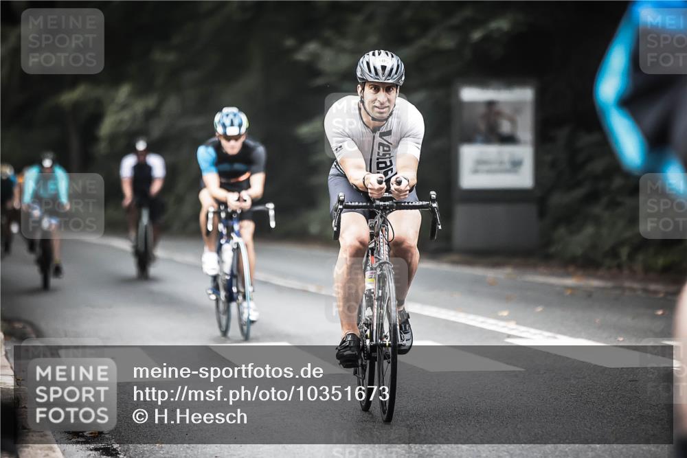 13.09.2026 - Stadtparktriathlon H.Heesch http://msf.ph/oto/10351673 13.09.2026 11:05:37 Radfahren 370, 499, 505, 541, 554, 556 meine-sportfotos.de