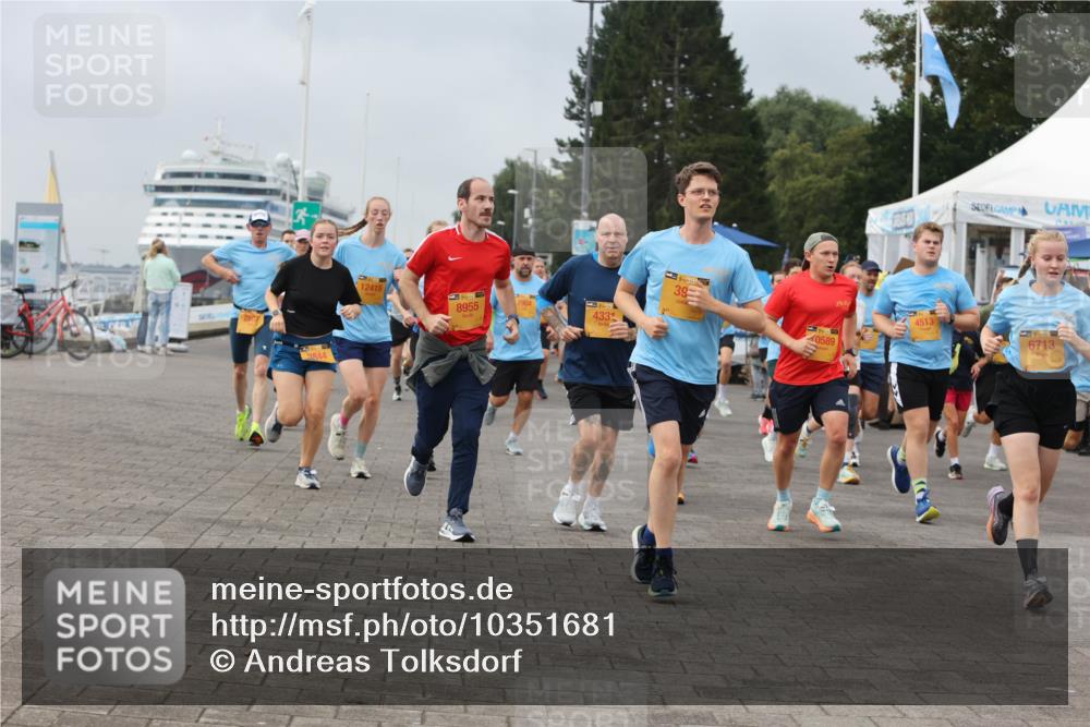 13.09.2026 - Kiel Lauf Andreas Tolksdorf http://msf.ph/oto/10351681 13.09.2026 09:56:09 Kiellinie 844, 38, 12415, 39, 8955, 7904, 433, 0589, 4513, 38, 6713 meine-sportfotos.de