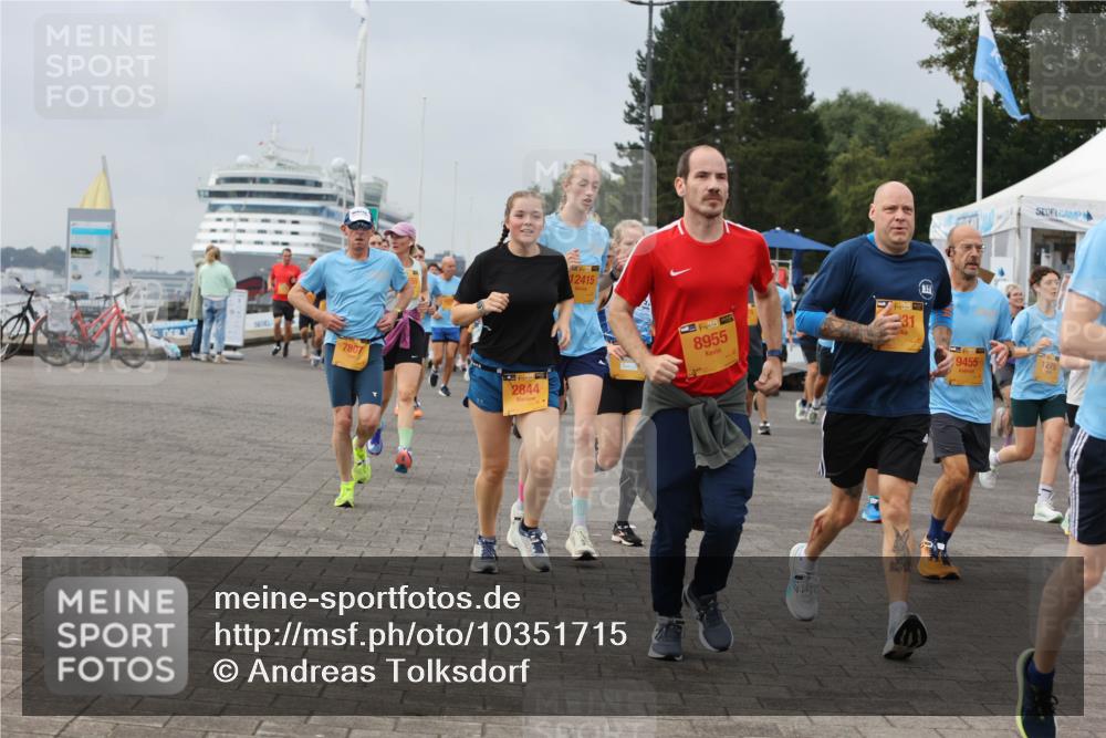 13.09.2026 - Kiel Lauf Andreas Tolksdorf http://msf.ph/oto/10351715 13.09.2026 09:56:11 Kiellinie 12415, 7807, 2844, 38, 8955, 9455, 1275 meine-sportfotos.de