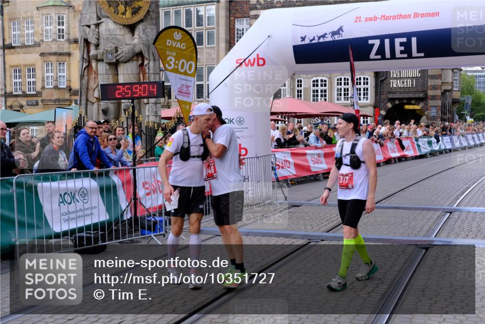 13.09.2026 - 21. swb-Marathon Bremen Tim E. http://msf.ph/oto/10351727 13.09.2026 12:29:54 Ziel 821 meine-sportfotos.de