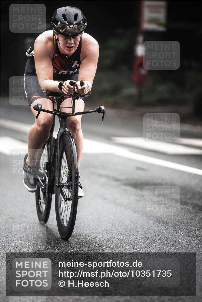 13.09.2026 - Stadtparktriathlon H.Heesch http://msf.ph/oto/10351735 13.09.2026 09:26:11 Radfahren 175, 185 meine-sportfotos.de