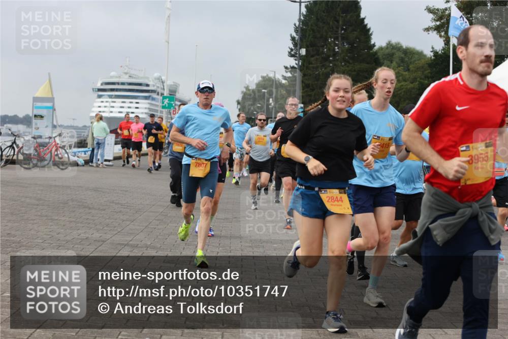 13.09.2026 - Kiel Lauf Andreas Tolksdorf http://msf.ph/oto/10351747 13.09.2026 09:56:12 Kiellinie 7872, 7807, 7616, 1, 39, 2844, 415, 3955 meine-sportfotos.de