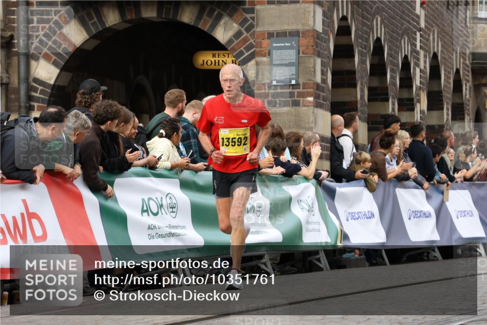 13.09.2026 - 21. swb-Marathon Bremen Strokosch-Dieckow http://msf.ph/oto/10351761 13.09.2026 10:55:02 Ziel 10589, 10608, 10704, 11040, 11174, 11389, 11569, 11874, 12038, 12519, 12800, 13526, 10555, 11001, 11014, 11466, 11631, 11908, 11910, 12201, 12549 meine-sportfotos.de