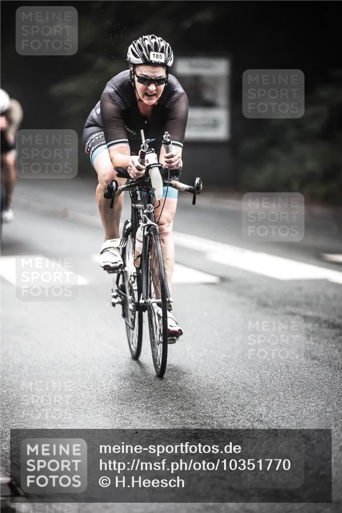 13.09.2026 - Stadtparktriathlon H.Heesch http://msf.ph/oto/10351770 13.09.2026 09:26:17 Radfahren 77, 175, 185, 187, 200 meine-sportfotos.de