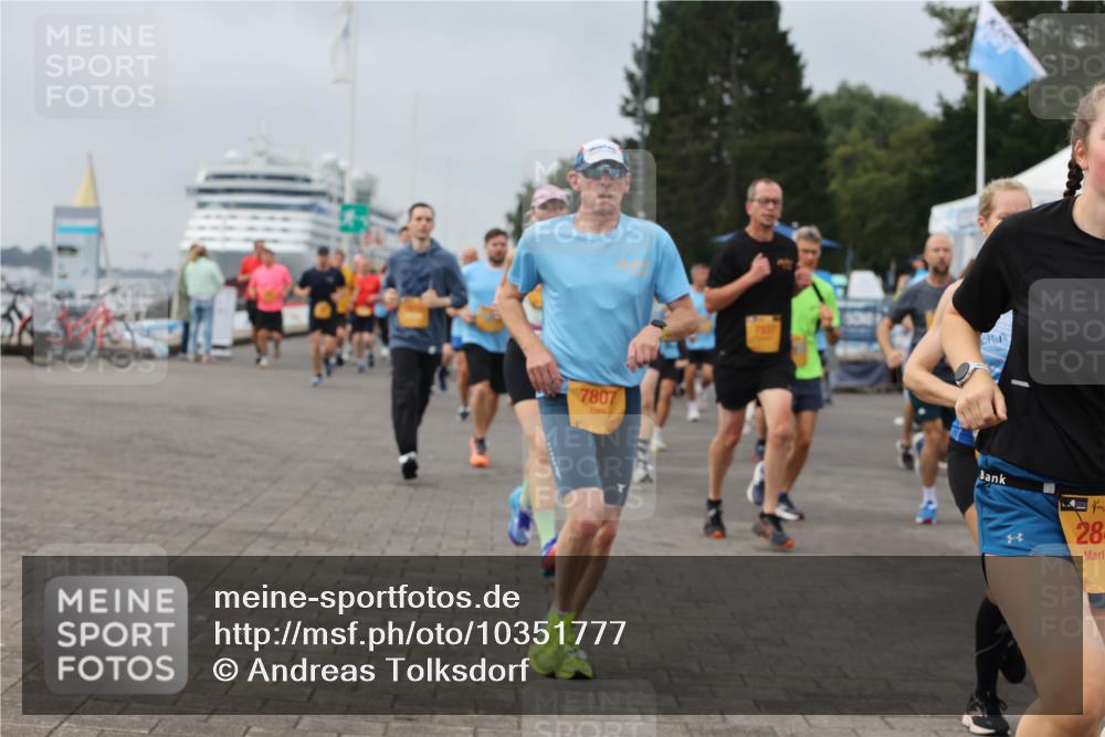 13.09.2026 - Kiel Lauf Andreas Tolksdorf http://msf.ph/oto/10351777 13.09.2026 09:56:12 Kiellinie 7807, 28 meine-sportfotos.de