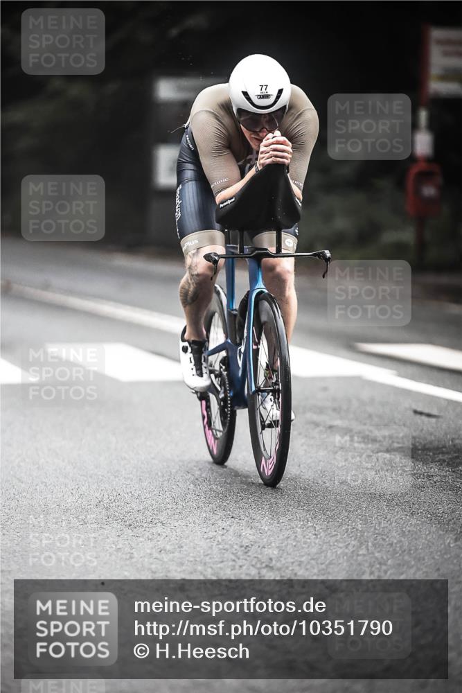 13.09.2026 - Stadtparktriathlon H.Heesch http://msf.ph/oto/10351790 13.09.2026 09:26:19 Radfahren 77, 185, 187, 200 meine-sportfotos.de