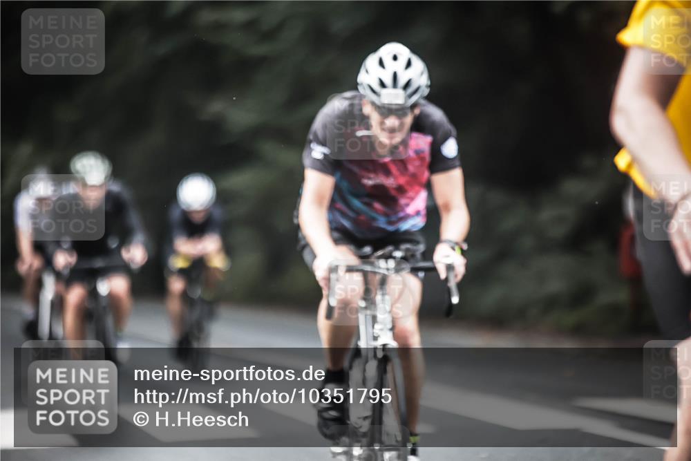 13.09.2026 - Stadtparktriathlon H.Heesch http://msf.ph/oto/10351795 13.09.2026 11:05:47 Radfahren 370, 496, 503, 512, 514, 522, 541, 556, 602, 630, 633 meine-sportfotos.de