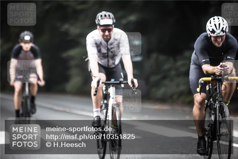 13.09.2026 - Stadtparktriathlon H.Heesch http://msf.ph/oto/10351825 13.09.2026 11:05:49 Radfahren 496, 503, 512, 514, 522, 556, 602, 630, 633, 668 meine-sportfotos.de