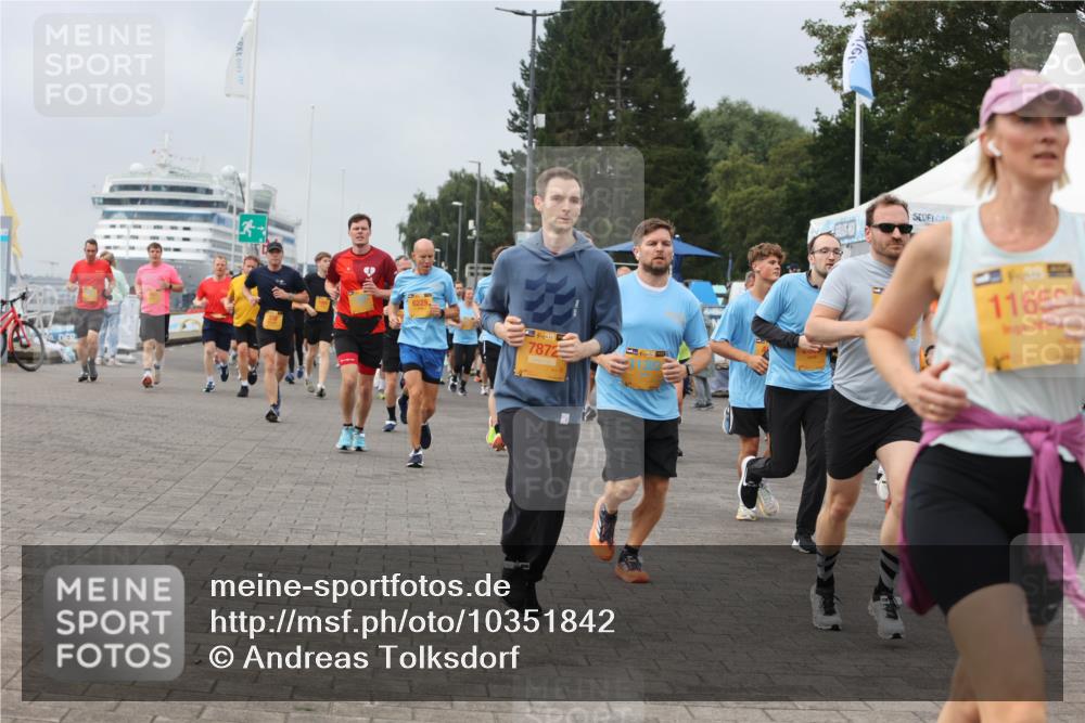 13.09.2026 - Kiel Lauf Andreas Tolksdorf http://msf.ph/oto/10351842 13.09.2026 09:56:15 Kiellinie 39, 7872, 1165 meine-sportfotos.de