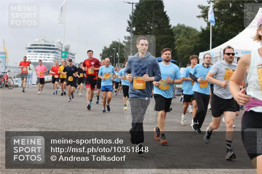 13.09.2026 - Kiel Lauf Andreas Tolksdorf http://msf.ph/oto/10351848 13.09.2026 09:56:15 Kiellinie 6229, 382, 7872, 2388, 96, 761 meine-sportfotos.de