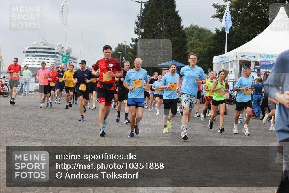 13.09.2026 - Kiel Lauf Andreas Tolksdorf http://msf.ph/oto/10351888 13.09.2026 09:56:16 Kiellinie 338, 6229, 830 meine-sportfotos.de