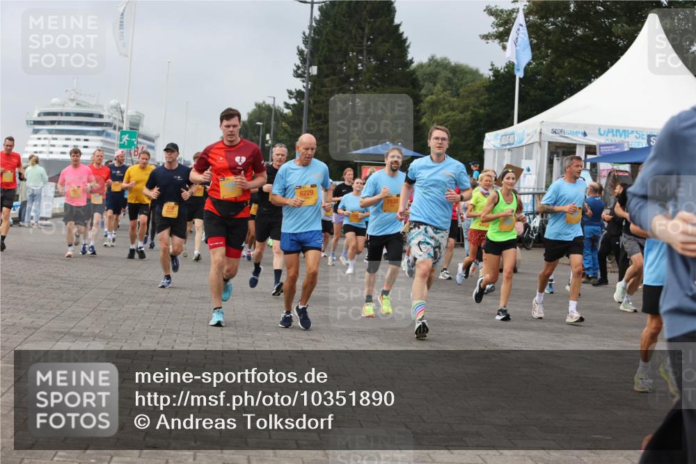 13.09.2026 - Kiel Lauf Andreas Tolksdorf http://msf.ph/oto/10351890 13.09.2026 09:56:16 Kiellinie 6229, 7830 meine-sportfotos.de