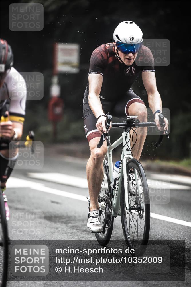 13.09.2026 - Stadtparktriathlon H.Heesch http://msf.ph/oto/10352009 13.09.2026 09:26:46 Radfahren 96, 102, 181, 209 meine-sportfotos.de