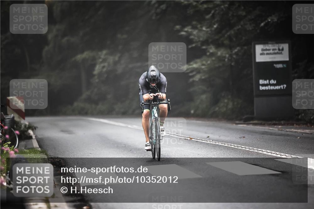 13.09.2026 - Stadtparktriathlon H.Heesch http://msf.ph/oto/10352012 13.09.2026 09:26:50 Radfahren 96, 102, 181 meine-sportfotos.de