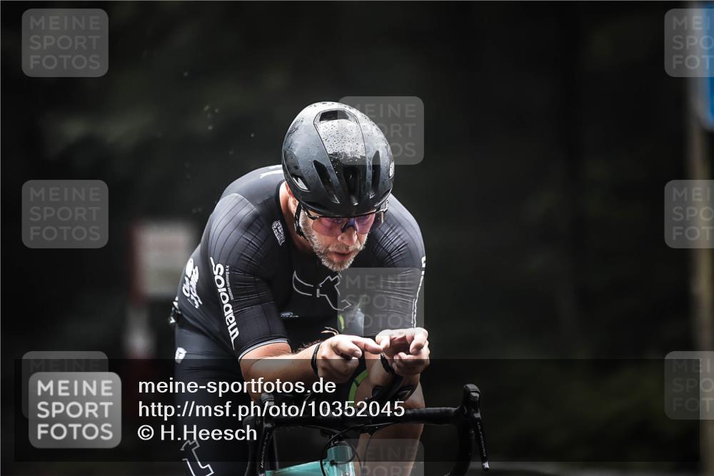 13.09.2026 - Stadtparktriathlon H.Heesch http://msf.ph/oto/10352045 13.09.2026 09:26:52 Radfahren 102 meine-sportfotos.de