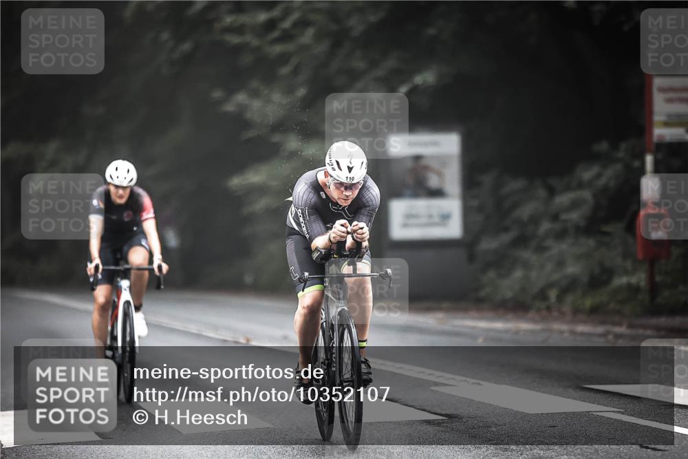 13.09.2026 - Stadtparktriathlon H.Heesch http://msf.ph/oto/10352107 13.09.2026 09:27:15 Radfahren 82, 105, 110, 112, 121, 141, 153 meine-sportfotos.de