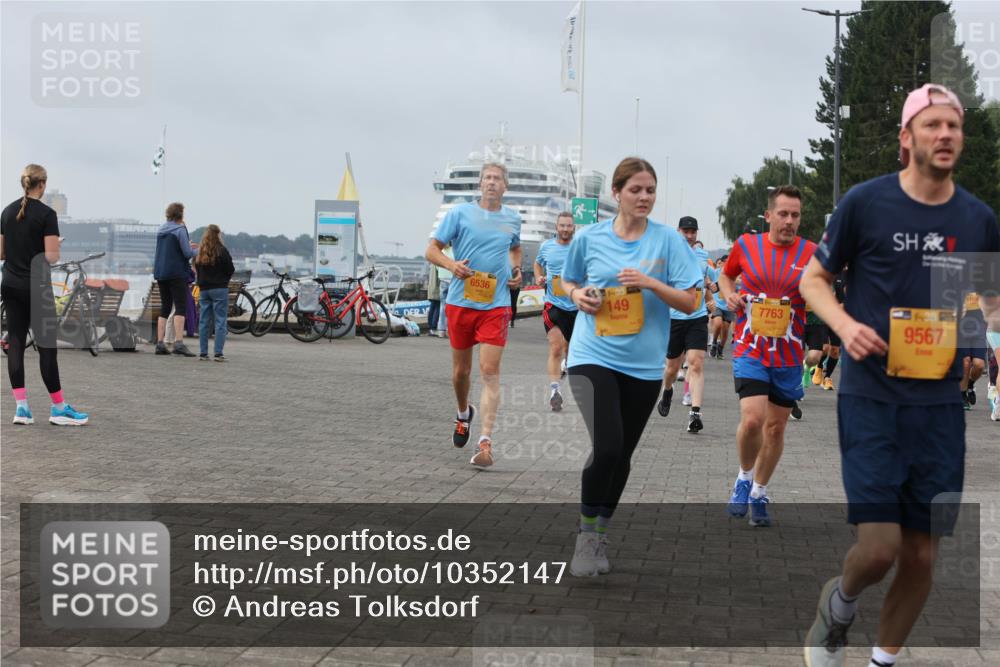 13.09.2026 - Kiel Lauf Andreas Tolksdorf http://msf.ph/oto/10352147 13.09.2026 09:56:23 Kiellinie 6536, 39, 149, 7763, 9567 meine-sportfotos.de