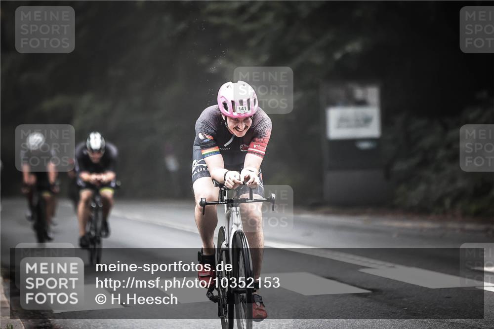 13.09.2026 - Stadtparktriathlon H.Heesch http://msf.ph/oto/10352153 13.09.2026 09:27:18 Radfahren 99, 105, 110, 112, 121, 130, 141, 153 meine-sportfotos.de