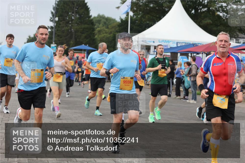 13.09.2026 - Kiel Lauf Andreas Tolksdorf http://msf.ph/oto/10352241 13.09.2026 09:56:27 Kiellinie 5655, 38, 939, 7795, 9559 meine-sportfotos.de