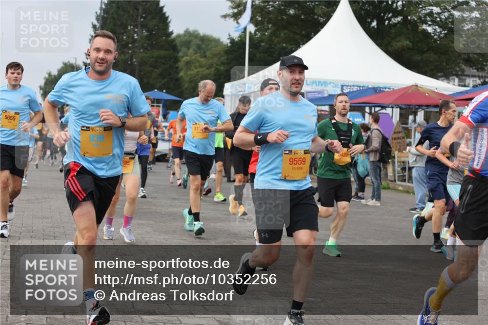 13.09.2026 - Kiel Lauf Andreas Tolksdorf http://msf.ph/oto/10352256 13.09.2026 09:56:27 Kiellinie 5655, 38, 939, 795, 117, 38, 9559, 5439 meine-sportfotos.de