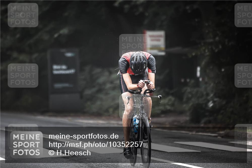 13.09.2026 - Stadtparktriathlon H.Heesch http://msf.ph/oto/10352257 13.09.2026 09:27:23 Radfahren 92, 99, 105, 112, 121, 130, 141, 155 meine-sportfotos.de