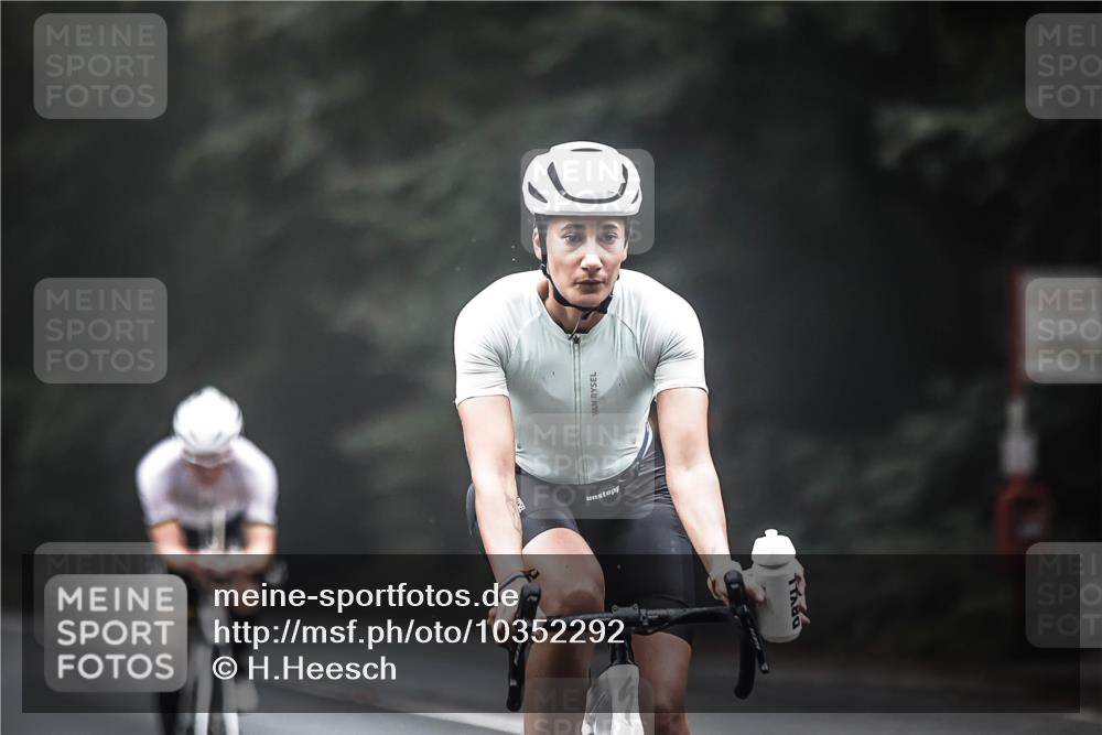 13.09.2026 - Stadtparktriathlon H.Heesch http://msf.ph/oto/10352292 13.09.2026 09:27:25 Radfahren 92, 99, 105, 112, 119, 121, 130, 155 meine-sportfotos.de