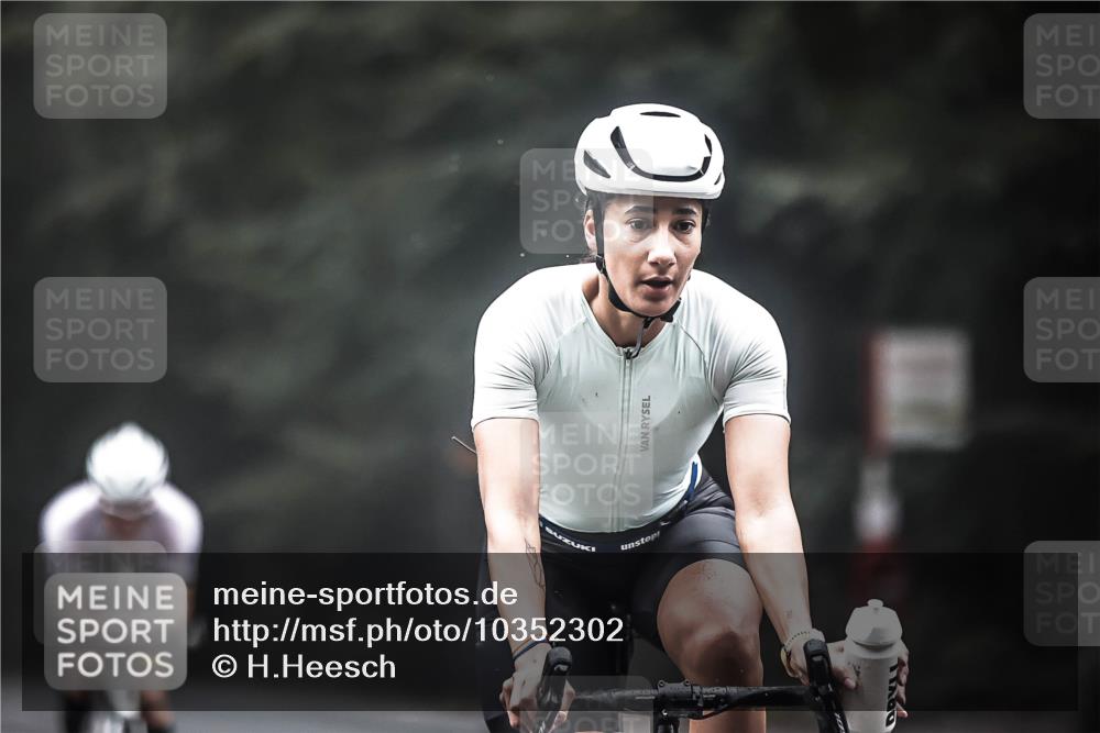 13.09.2026 - Stadtparktriathlon H.Heesch http://msf.ph/oto/10352302 13.09.2026 09:27:25 Radfahren 92, 99, 105, 112, 119, 121, 130, 155 meine-sportfotos.de