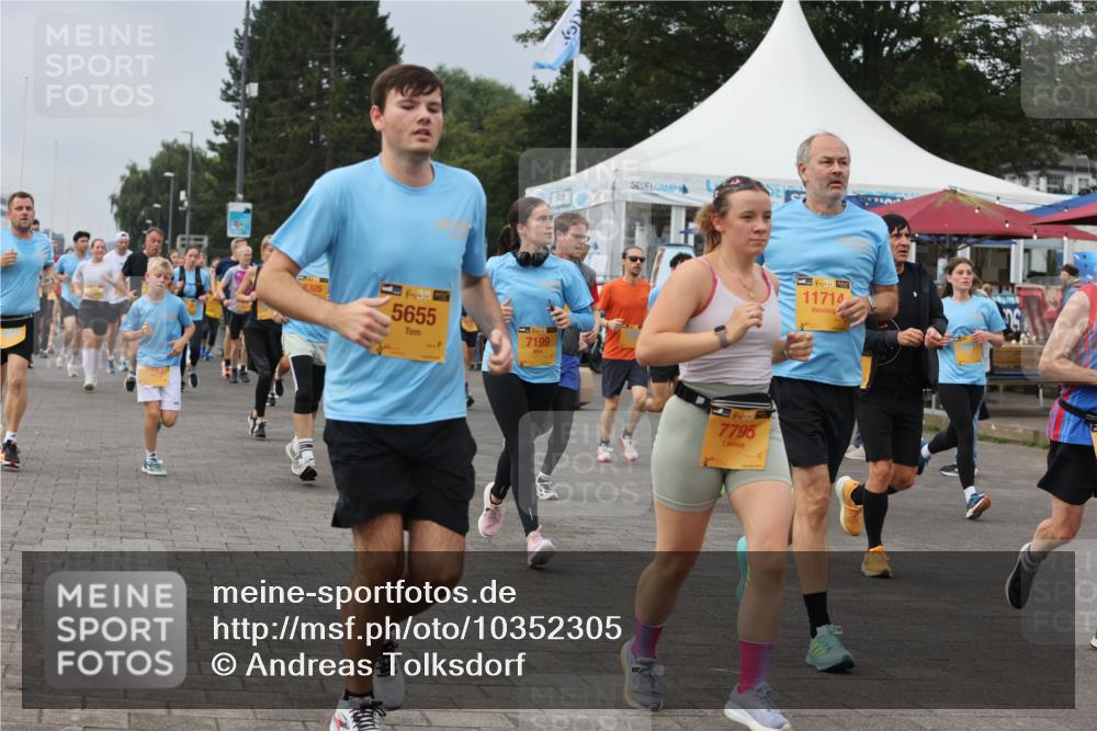 13.09.2026 - Kiel Lauf Andreas Tolksdorf http://msf.ph/oto/10352305 13.09.2026 09:56:28 Kiellinie 443, 8305, 39, 5655, 39, 7199, 39, 7795, 38, 11714 meine-sportfotos.de