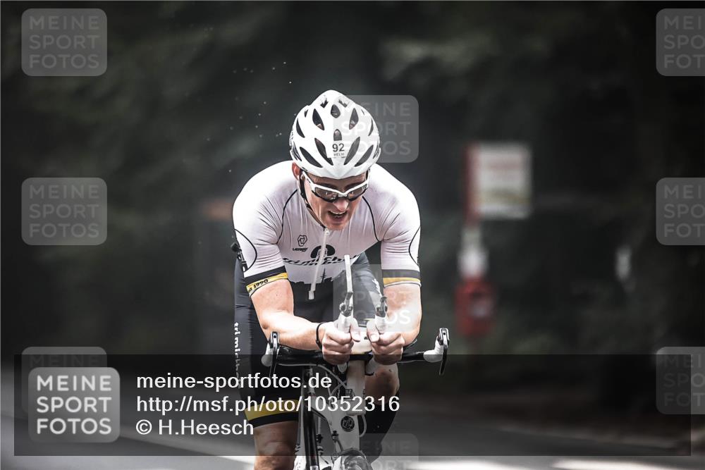 13.09.2026 - Stadtparktriathlon H.Heesch http://msf.ph/oto/10352316 13.09.2026 09:27:26 Radfahren 92, 99, 105, 119, 121, 130, 155 meine-sportfotos.de