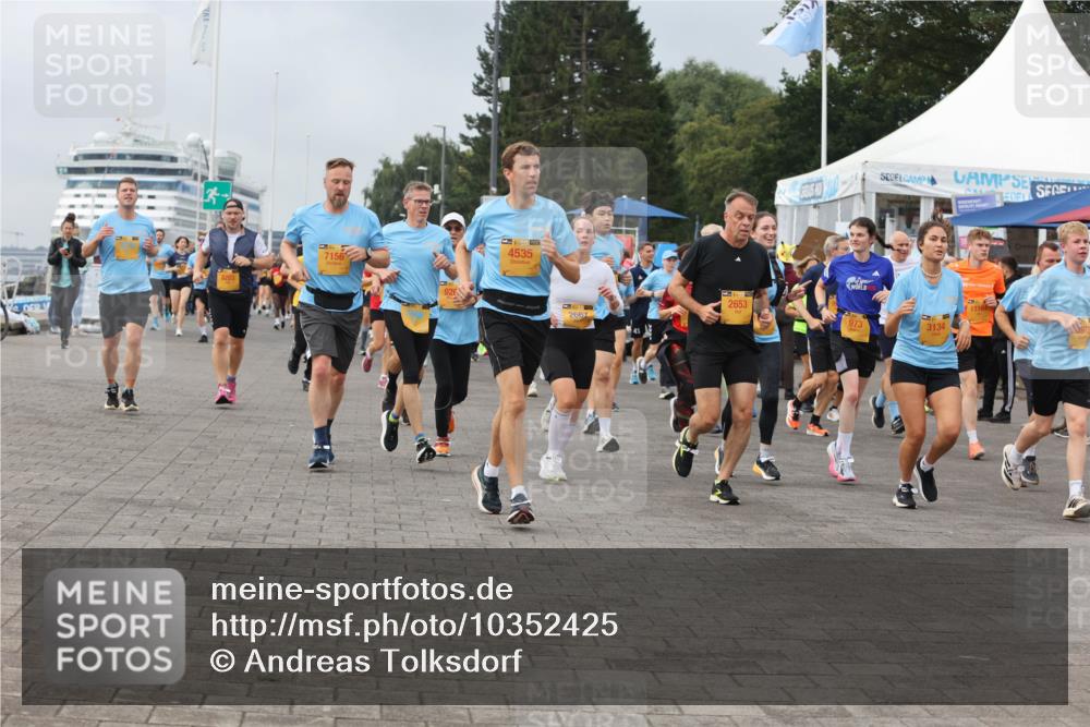 13.09.2026 - Kiel Lauf Andreas Tolksdorf http://msf.ph/oto/10352425 13.09.2026 09:56:32 Kiellinie 8203, 7156, 920, 4535, 2653, 973, 3134, 11164, 972 meine-sportfotos.de