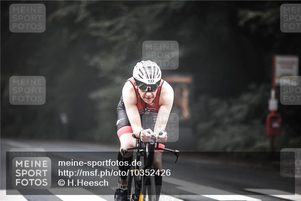 13.09.2026 - Stadtparktriathlon H.Heesch http://msf.ph/oto/10352426 13.09.2026 09:27:56 Radfahren 115, 133, 194 meine-sportfotos.de